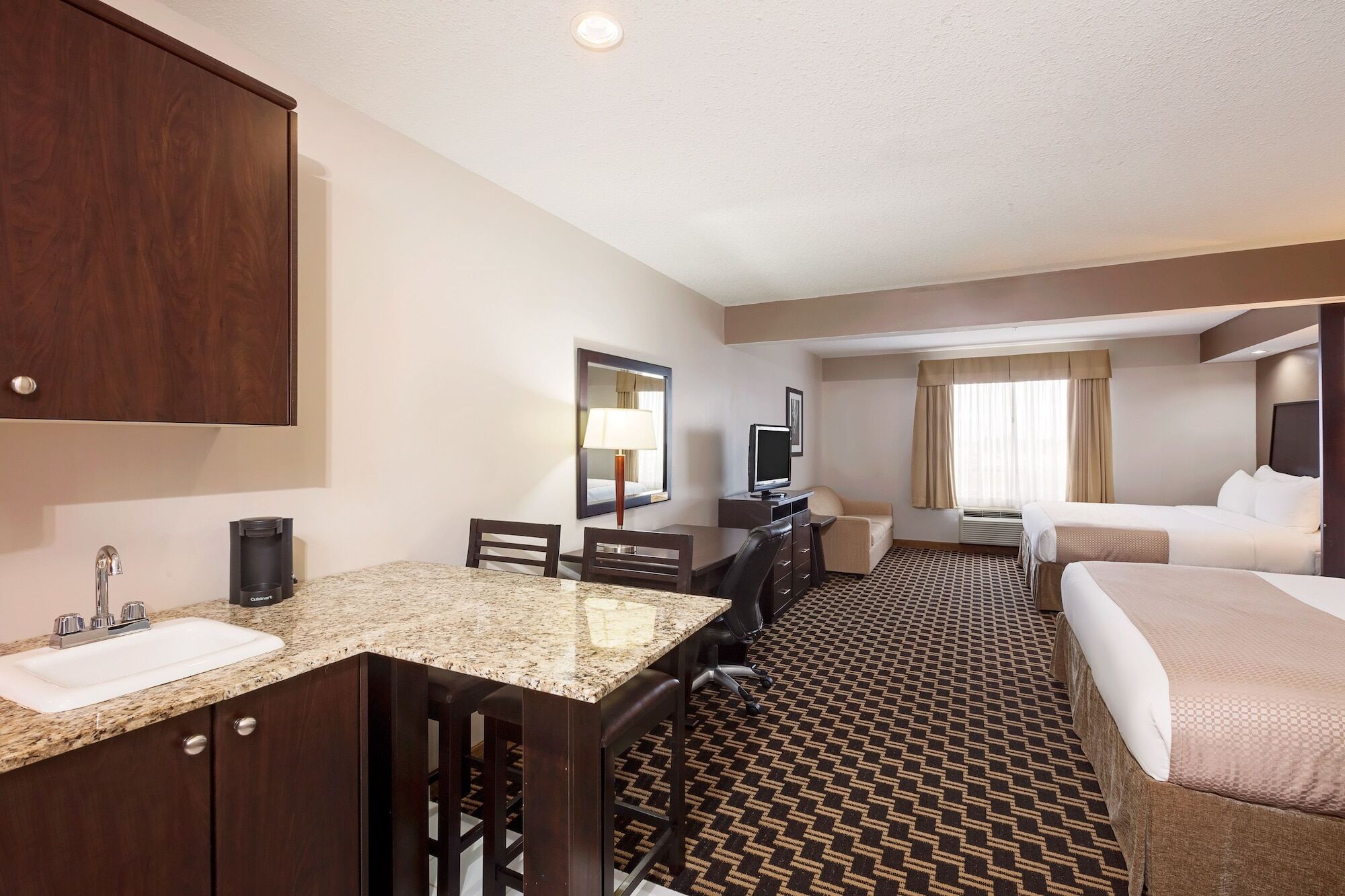 Ramada By Wyndham Cold Lake Bagian luar foto